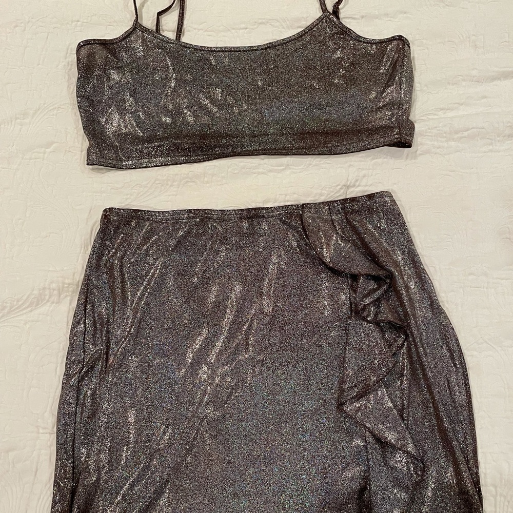 Two piece set